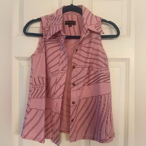 Sig Zane Women’s Mananai Blouse - Kinolau Kamala Collection in Red Seersucker